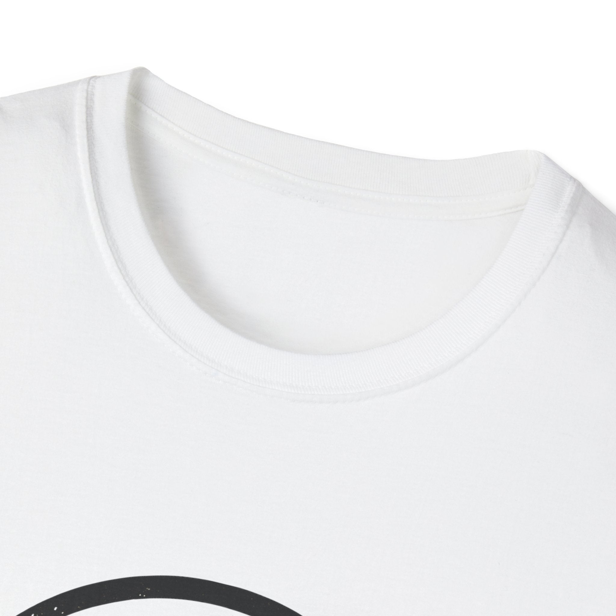 Bodybuilder lifting weights T-Shirt