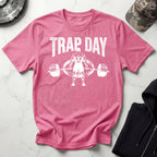 Trapezoid Workout Day Graphic Vintage Gym T-Shirt