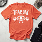 Trapezoid Workout Day Graphic Vintage Gym T-Shirt